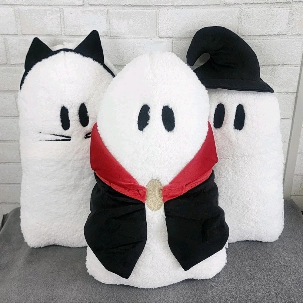 Martha Stewart‎ Ghost Pillows in Costume Halloween Cat Witch Vampire 10x18 NEW
